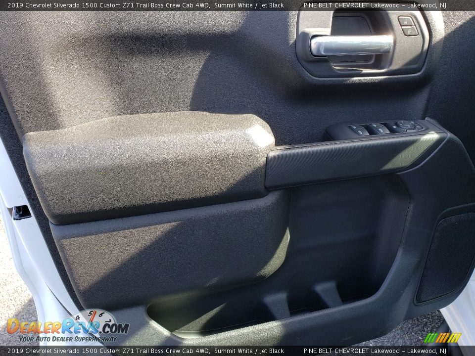 2019 Chevrolet Silverado 1500 Custom Z71 Trail Boss Crew Cab 4WD Summit White / Jet Black Photo #7