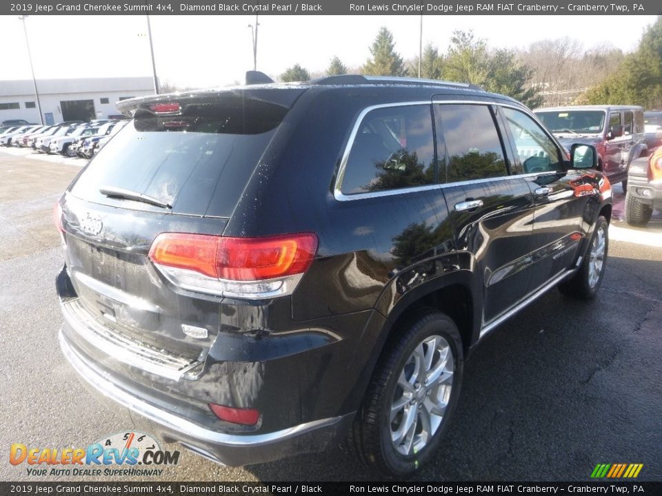 2019 Jeep Grand Cherokee Summit 4x4 Diamond Black Crystal Pearl / Black Photo #5