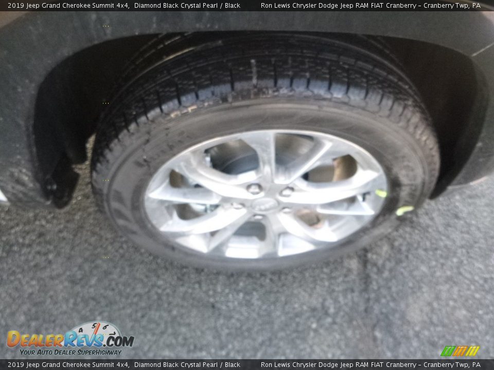 2019 Jeep Grand Cherokee Summit 4x4 Diamond Black Crystal Pearl / Black Photo #8