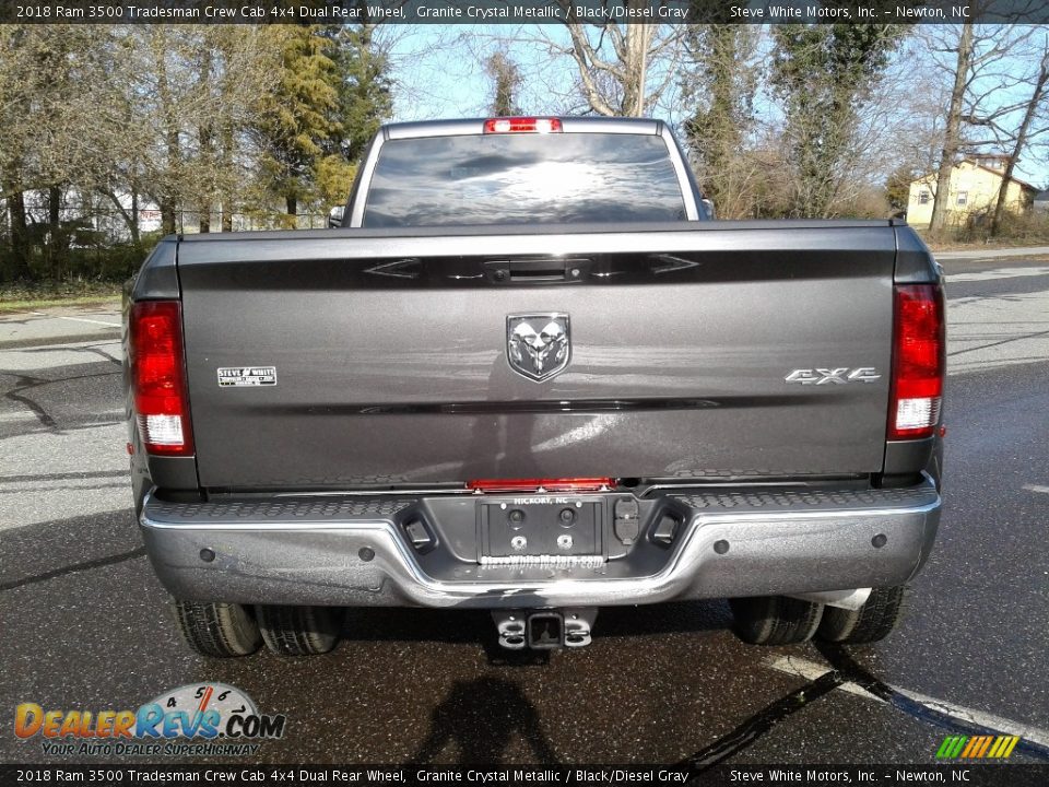 2018 Ram 3500 Tradesman Crew Cab 4x4 Dual Rear Wheel Granite Crystal Metallic / Black/Diesel Gray Photo #7