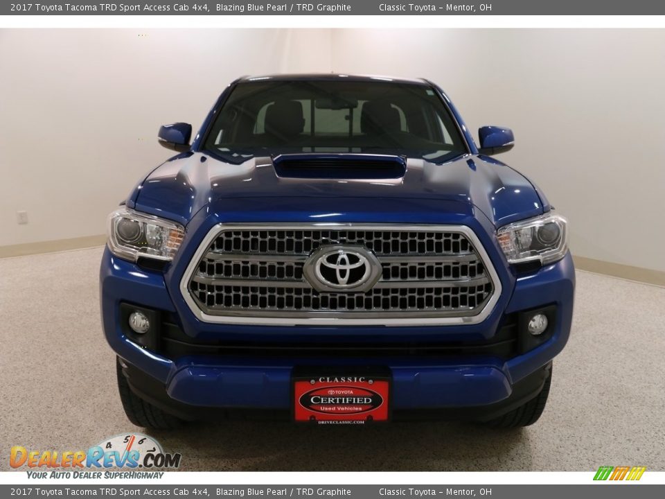2017 Toyota Tacoma TRD Sport Access Cab 4x4 Blazing Blue Pearl / TRD Graphite Photo #2