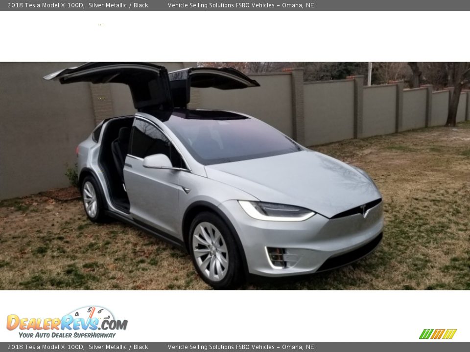 2018 Tesla Model X 100D Silver Metallic / Black Photo #1