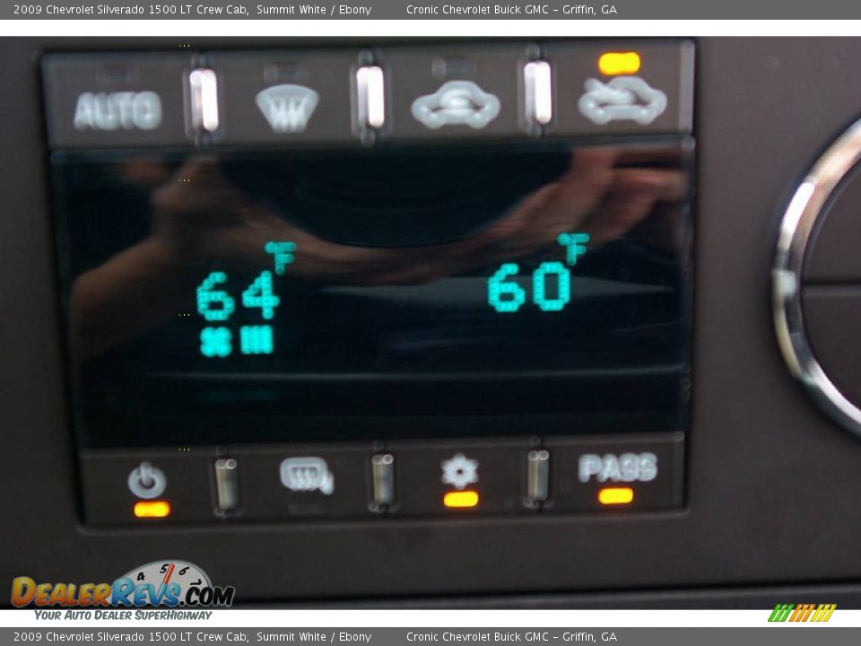 2009 Chevrolet Silverado 1500 LT Crew Cab Summit White / Ebony Photo #24