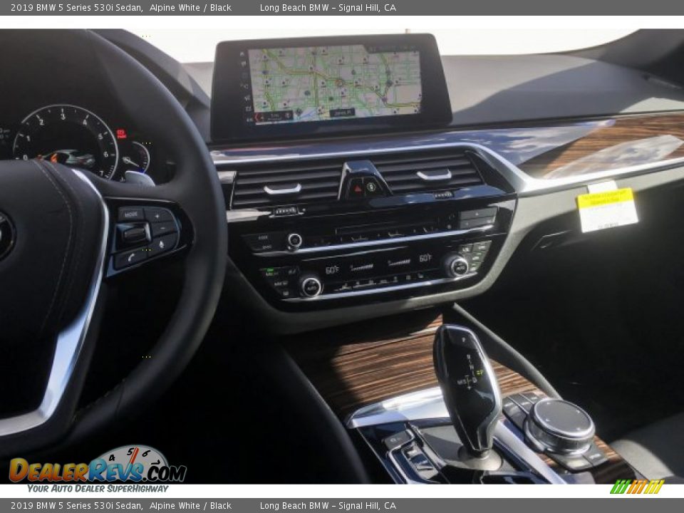 2019 BMW 5 Series 530i Sedan Alpine White / Black Photo #6