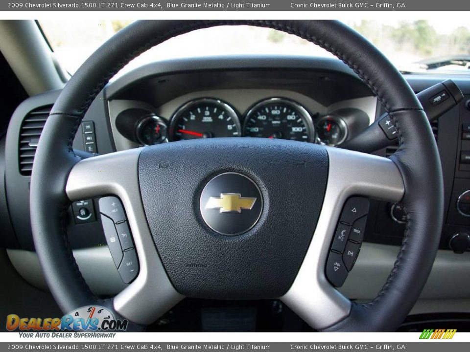 2009 Chevrolet Silverado 1500 LT Z71 Crew Cab 4x4 Blue Granite Metallic / Light Titanium Photo #18