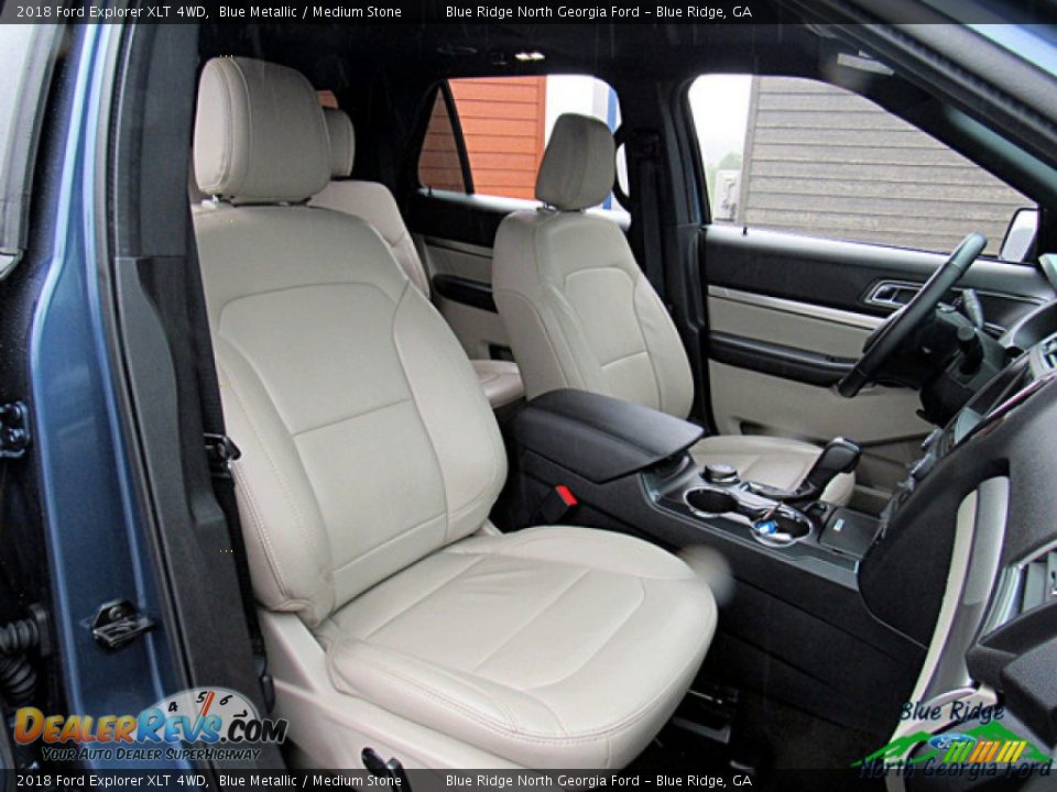 2018 Ford Explorer XLT 4WD Blue Metallic / Medium Stone Photo #10