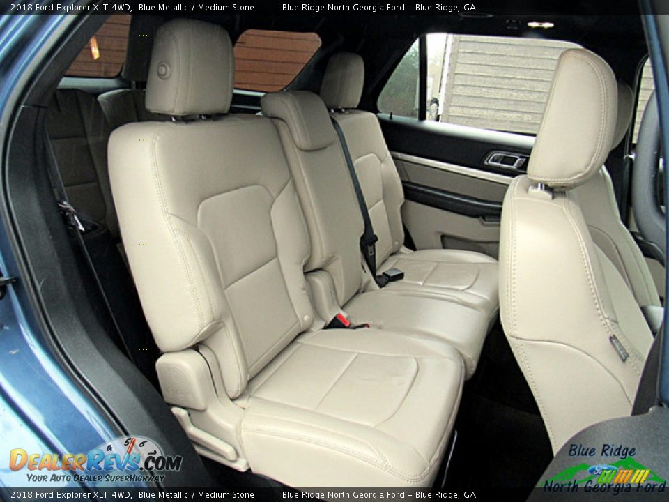 2018 Ford Explorer XLT 4WD Blue Metallic / Medium Stone Photo #11