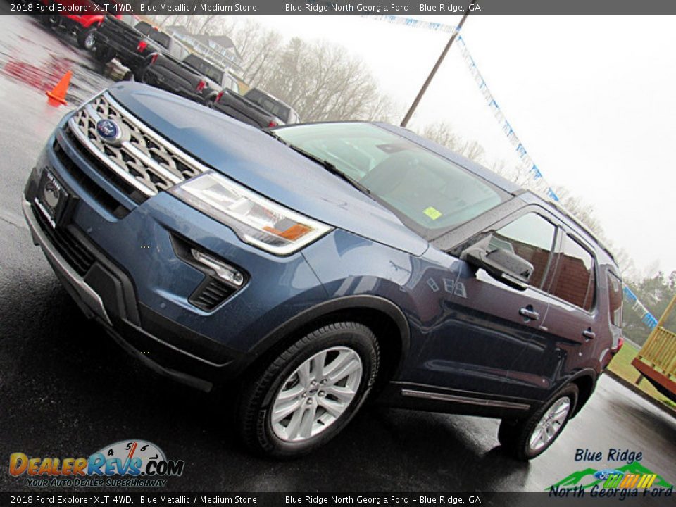 2018 Ford Explorer XLT 4WD Blue Metallic / Medium Stone Photo #29