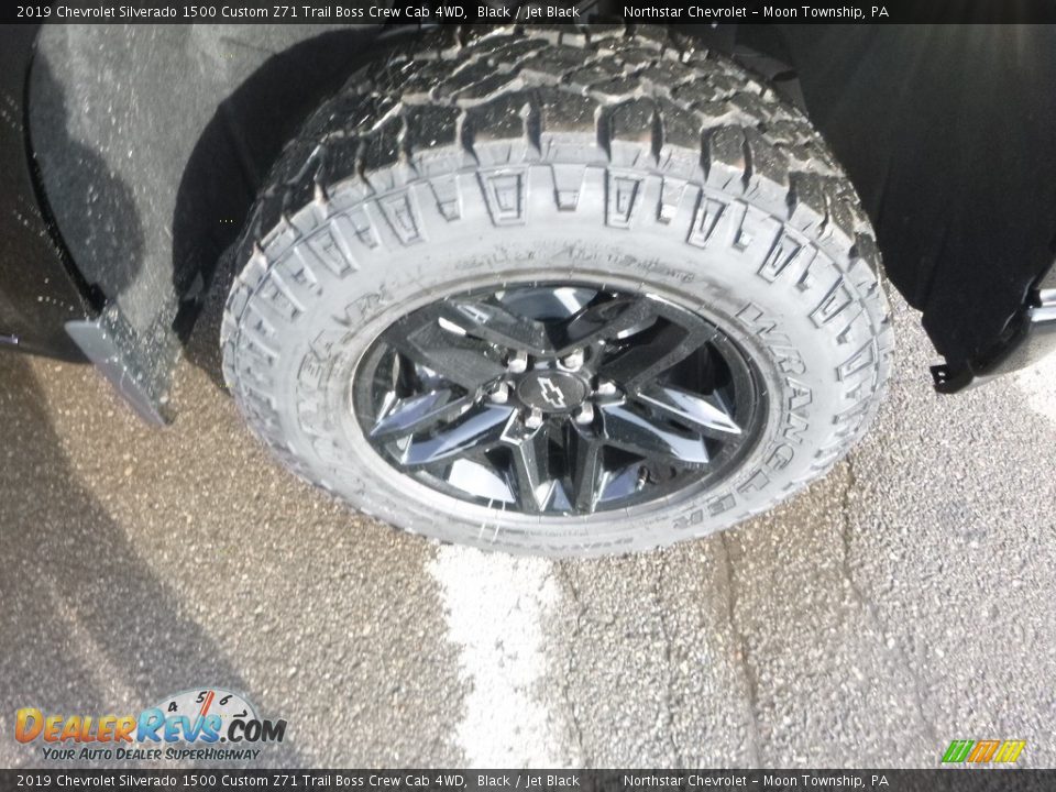 2019 Chevrolet Silverado 1500 Custom Z71 Trail Boss Crew Cab 4WD Black / Jet Black Photo #9