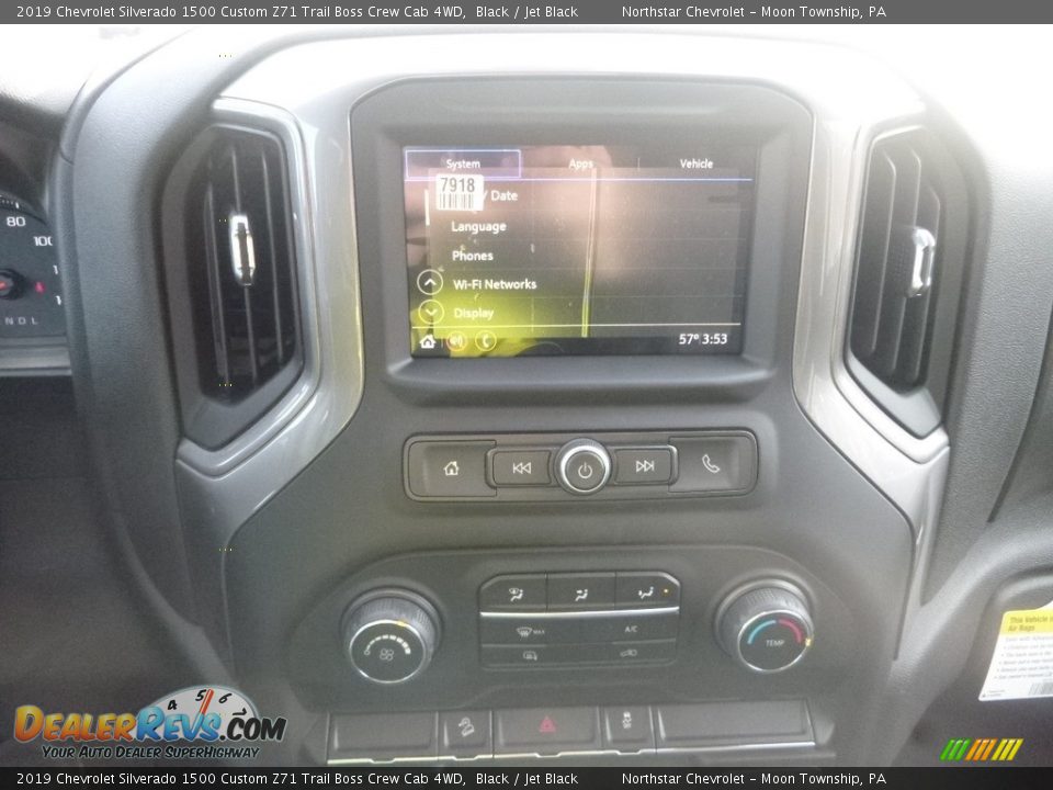 2019 Chevrolet Silverado 1500 Custom Z71 Trail Boss Crew Cab 4WD Black / Jet Black Photo #16