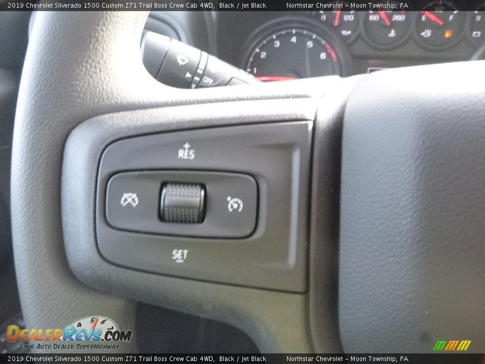 2019 Chevrolet Silverado 1500 Custom Z71 Trail Boss Crew Cab 4WD Black / Jet Black Photo #17