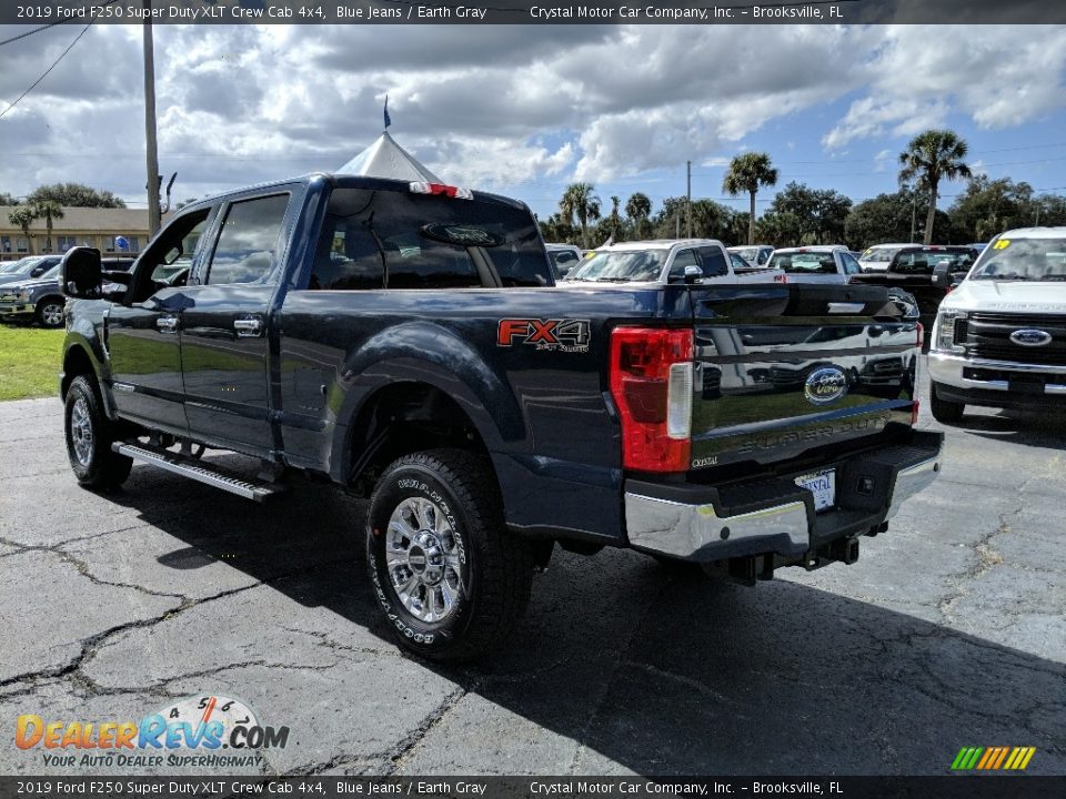 2019 Ford F250 Super Duty XLT Crew Cab 4x4 Blue Jeans / Earth Gray Photo #3