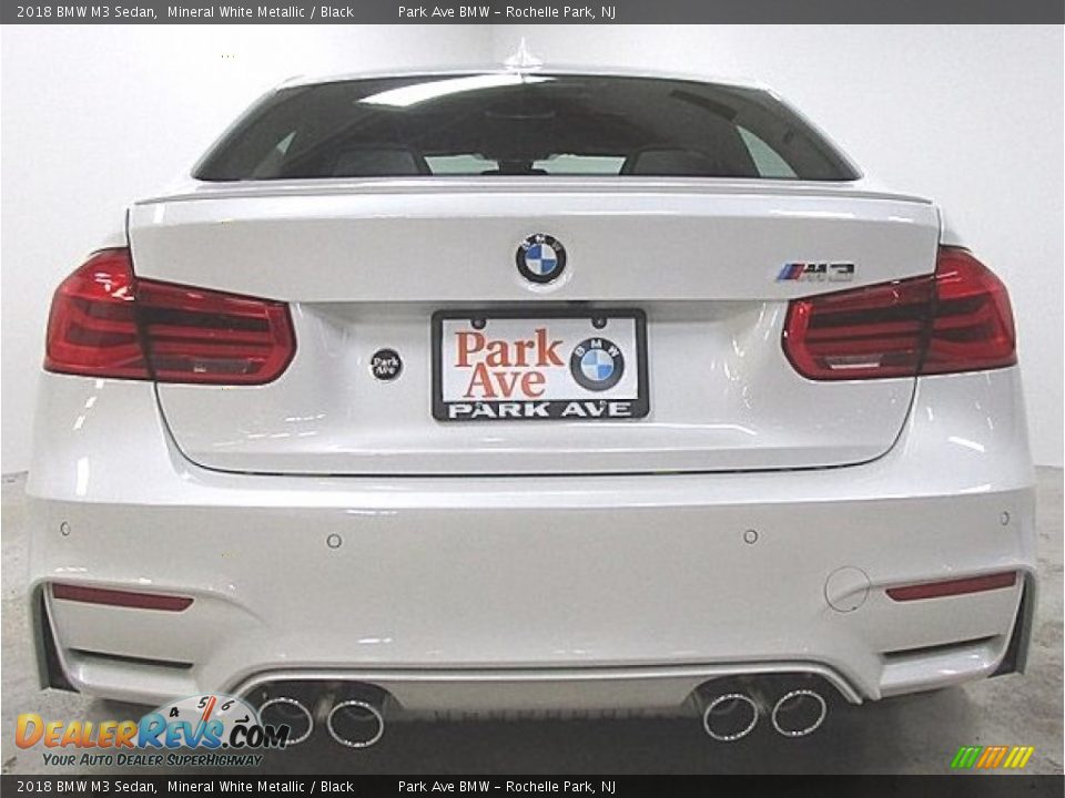 2018 BMW M3 Sedan Mineral White Metallic / Black Photo #2