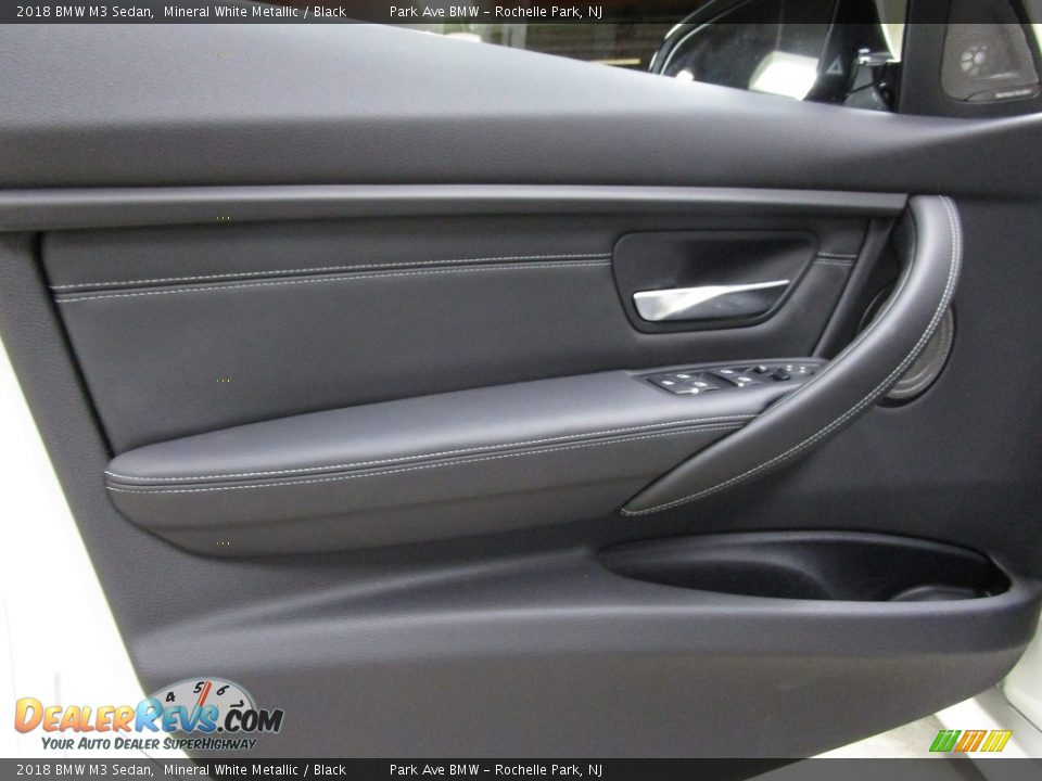 2018 BMW M3 Sedan Mineral White Metallic / Black Photo #9