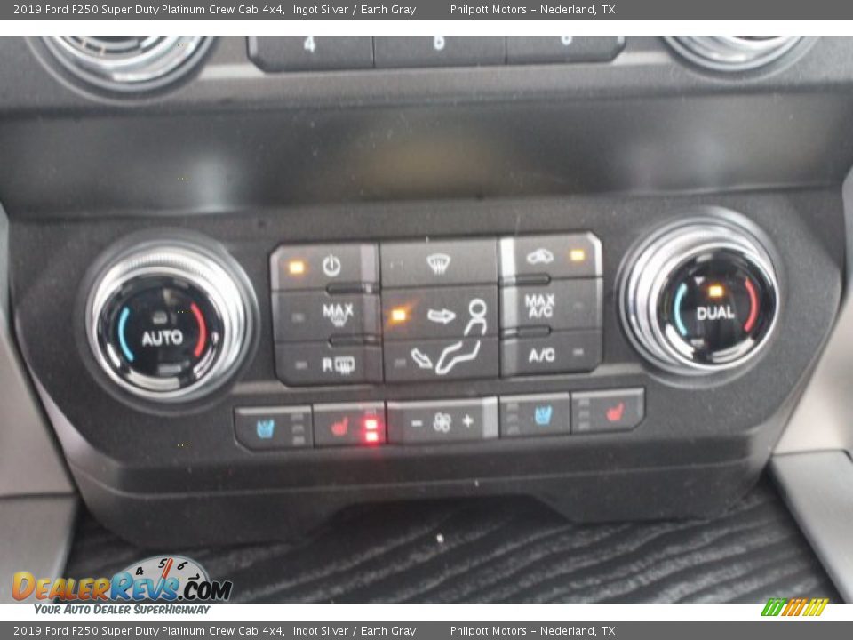 2019 Ford F250 Super Duty Platinum Crew Cab 4x4 Ingot Silver / Earth Gray Photo #12