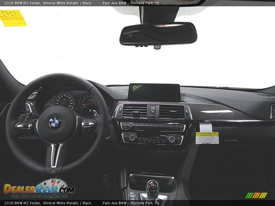 2018 BMW M3 Sedan Mineral White Metallic / Black Photo #23