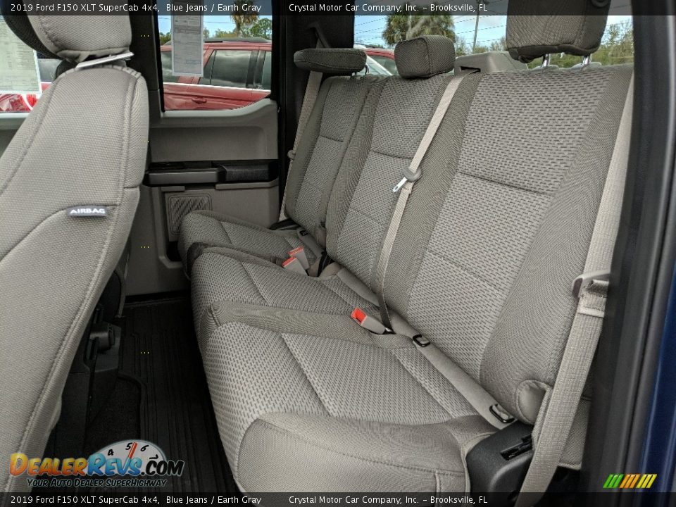Rear Seat of 2019 Ford F150 XLT SuperCab 4x4 Photo #10