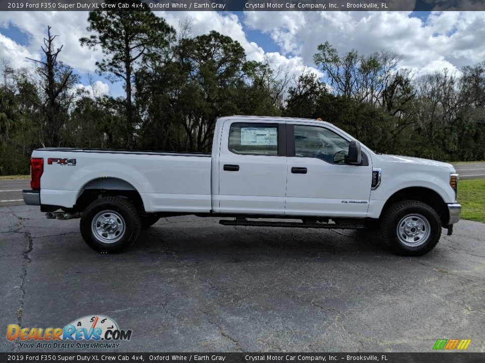 2019 Ford F350 Super Duty XL Crew Cab 4x4 Oxford White / Earth Gray Photo #6