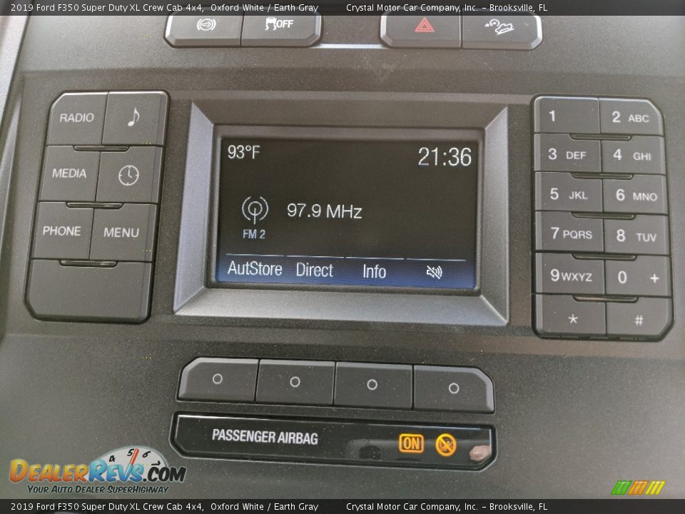 2019 Ford F350 Super Duty XL Crew Cab 4x4 Oxford White / Earth Gray Photo #15