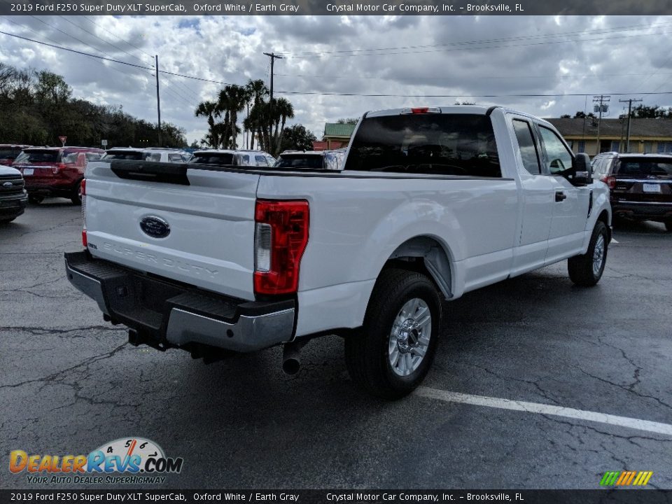 2019 Ford F250 Super Duty XLT SuperCab Oxford White / Earth Gray Photo #5