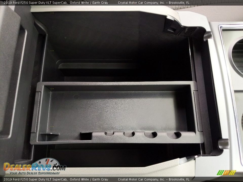 2019 Ford F250 Super Duty XLT SuperCab Oxford White / Earth Gray Photo #18