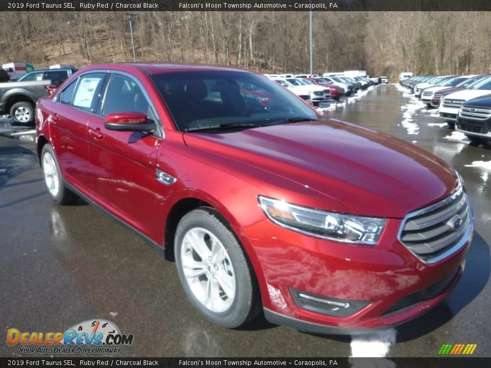 2019 Ford Taurus SEL Ruby Red / Charcoal Black Photo #3