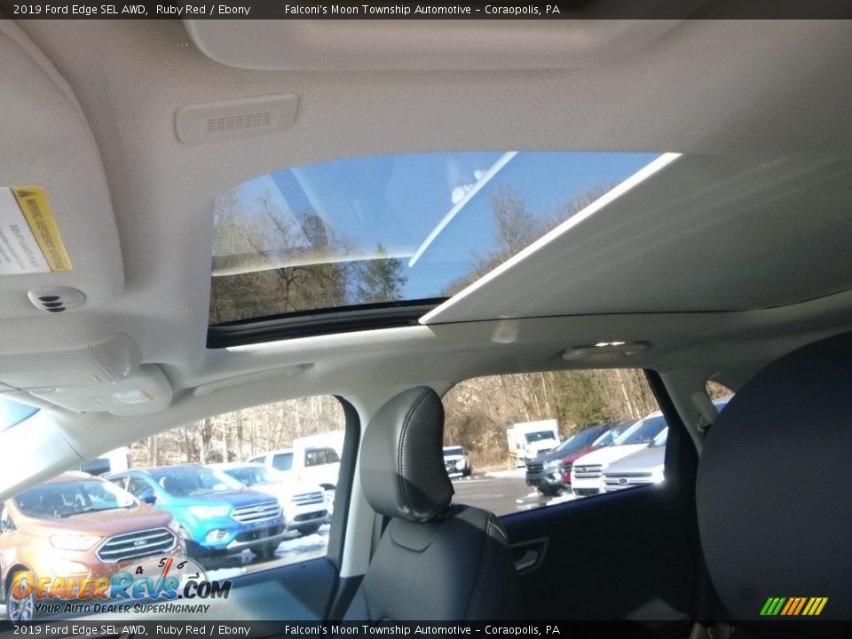 2019 Ford Edge SEL AWD Ruby Red / Ebony Photo #12