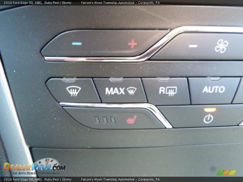 2019 Ford Edge SEL AWD Ruby Red / Ebony Photo #15