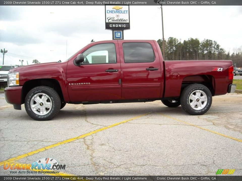 2009 Chevrolet Silverado 1500 LT Z71 Crew Cab 4x4 Deep Ruby Red Metallic / Light Cashmere Photo #1