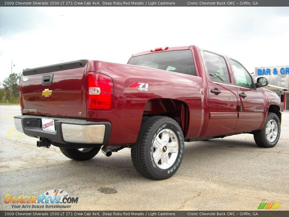 2009 Chevrolet Silverado 1500 LT Z71 Crew Cab 4x4 Deep Ruby Red Metallic / Light Cashmere Photo #6