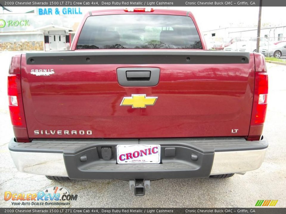 2009 Chevrolet Silverado 1500 LT Z71 Crew Cab 4x4 Deep Ruby Red Metallic / Light Cashmere Photo #7