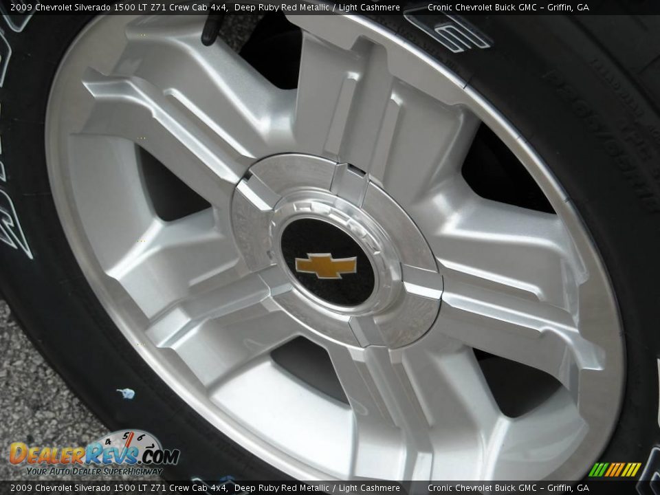 2009 Chevrolet Silverado 1500 LT Z71 Crew Cab 4x4 Deep Ruby Red Metallic / Light Cashmere Photo #9
