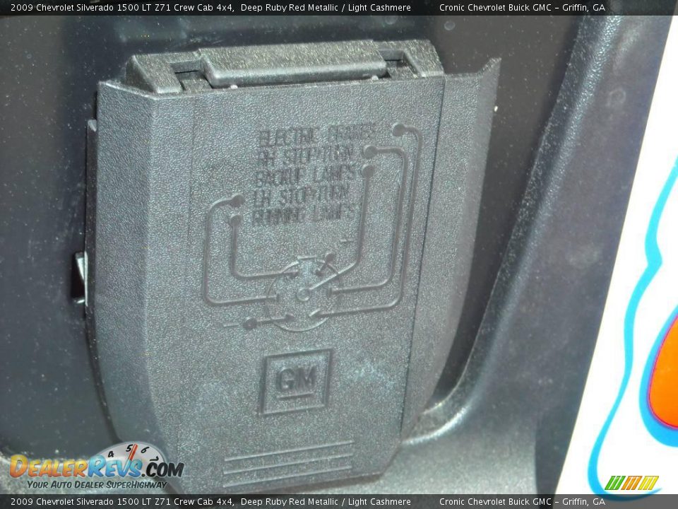 2009 Chevrolet Silverado 1500 LT Z71 Crew Cab 4x4 Deep Ruby Red Metallic / Light Cashmere Photo #12