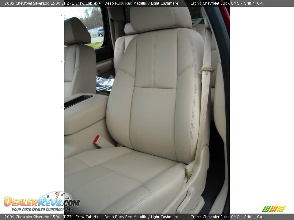 2009 Chevrolet Silverado 1500 LT Z71 Crew Cab 4x4 Deep Ruby Red Metallic / Light Cashmere Photo #15