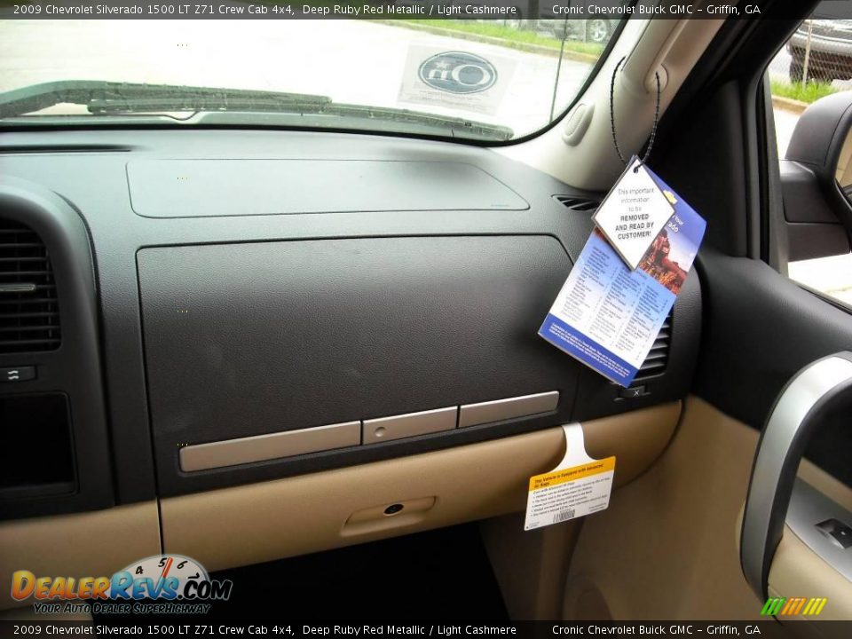 2009 Chevrolet Silverado 1500 LT Z71 Crew Cab 4x4 Deep Ruby Red Metallic / Light Cashmere Photo #23