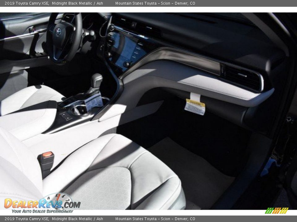 2019 Toyota Camry XSE Midnight Black Metallic / Ash Photo #11