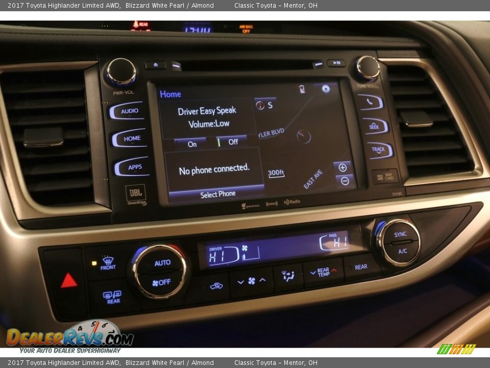 2017 Toyota Highlander Limited AWD Blizzard White Pearl / Almond Photo #8