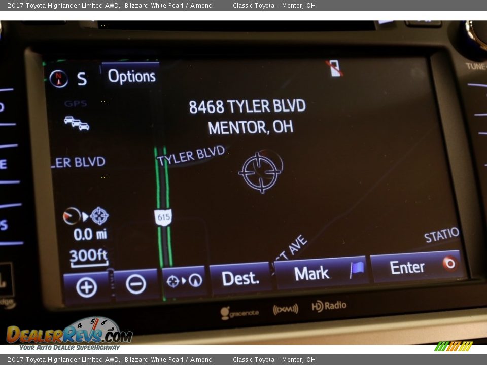 2017 Toyota Highlander Limited AWD Blizzard White Pearl / Almond Photo #11