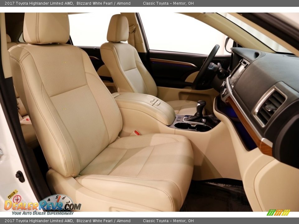 2017 Toyota Highlander Limited AWD Blizzard White Pearl / Almond Photo #14