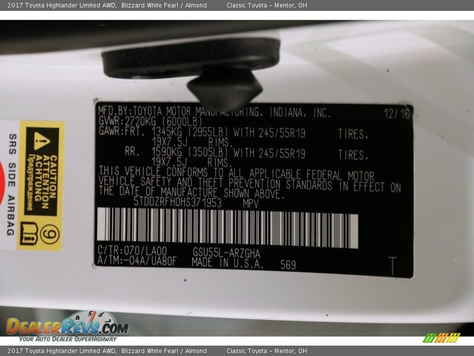 2017 Toyota Highlander Limited AWD Blizzard White Pearl / Almond Photo #23