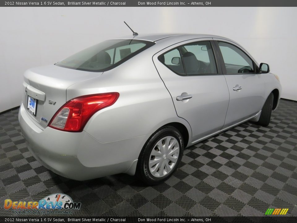 2012 Nissan Versa 1.6 SV Sedan Brilliant Silver Metallic / Charcoal Photo #19