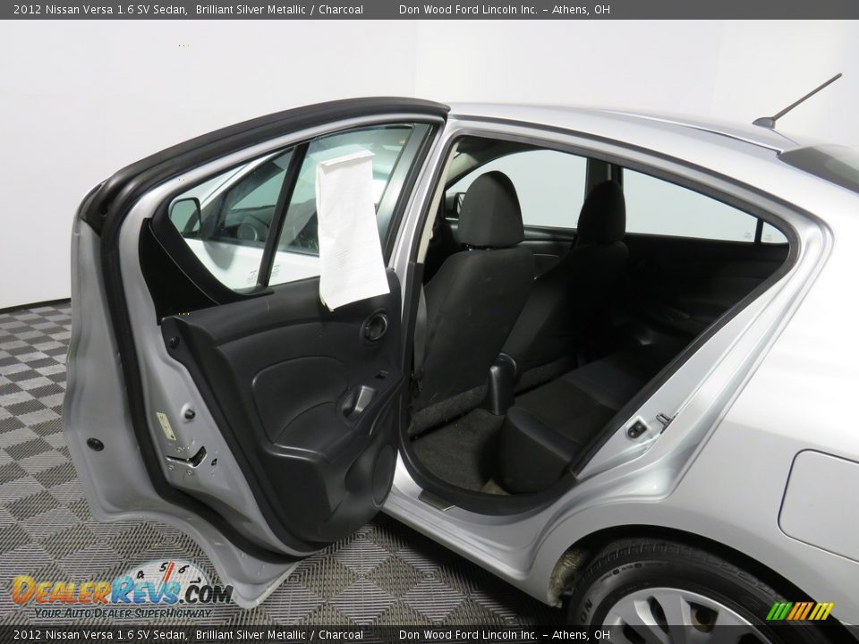 2012 Nissan Versa 1.6 SV Sedan Brilliant Silver Metallic / Charcoal Photo #36