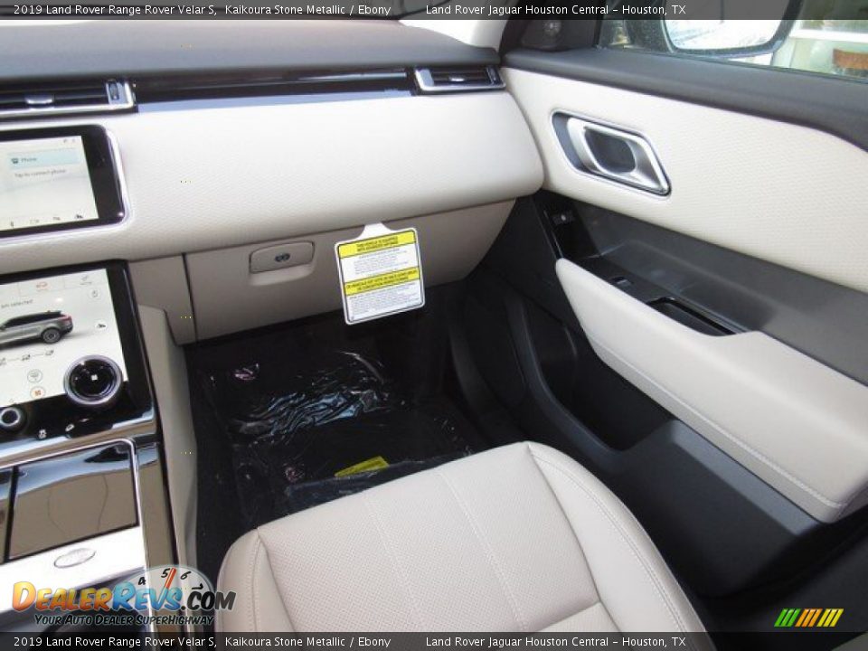 2019 Land Rover Range Rover Velar S Kaikoura Stone Metallic / Ebony Photo #15