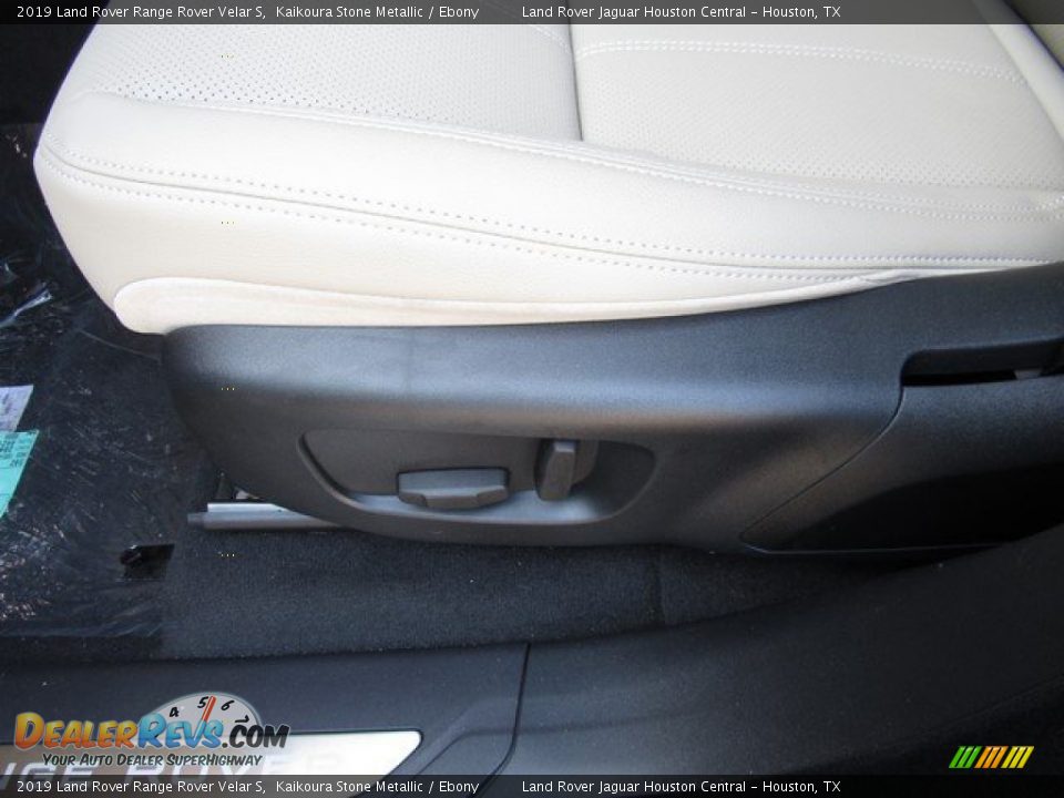 2019 Land Rover Range Rover Velar S Kaikoura Stone Metallic / Ebony Photo #24