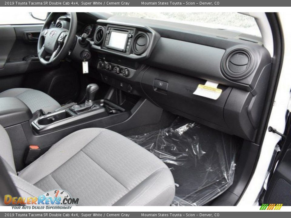 2019 Toyota Tacoma SR Double Cab 4x4 Super White / Cement Gray Photo #11