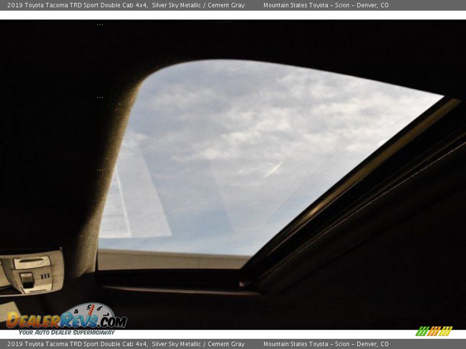 2019 Toyota Tacoma TRD Sport Double Cab 4x4 Silver Sky Metallic / Cement Gray Photo #9