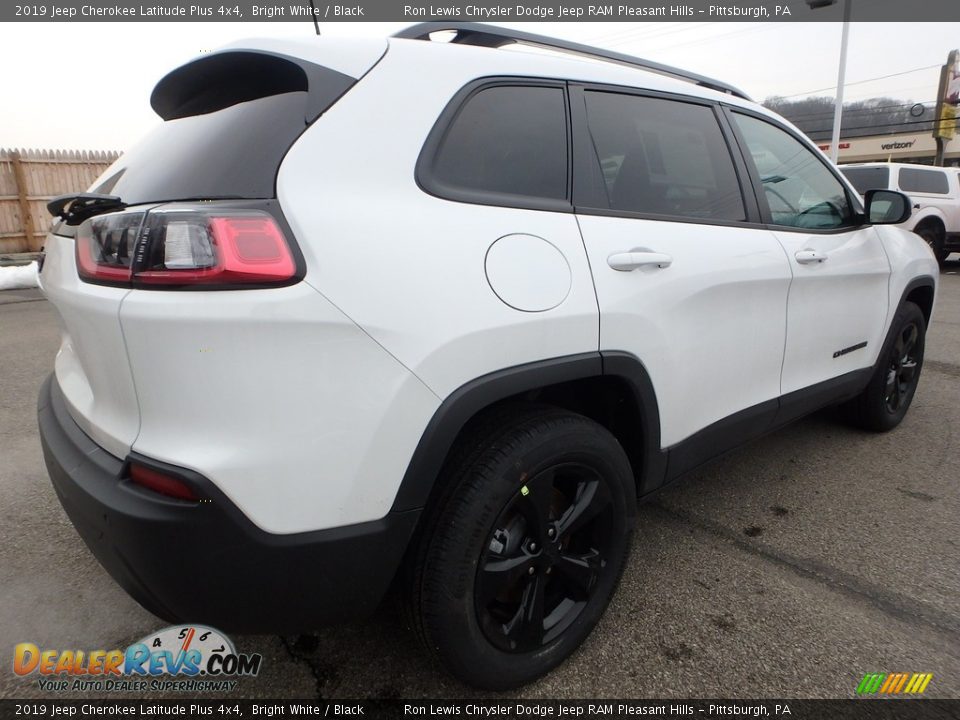 2019 Jeep Cherokee Latitude Plus 4x4 Bright White / Black Photo #6