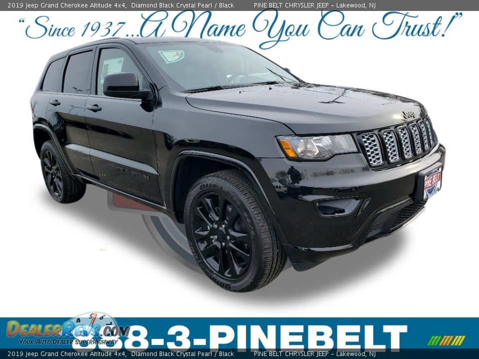 2019 Jeep Grand Cherokee Altitude 4x4 Diamond Black Crystal Pearl / Black Photo #1