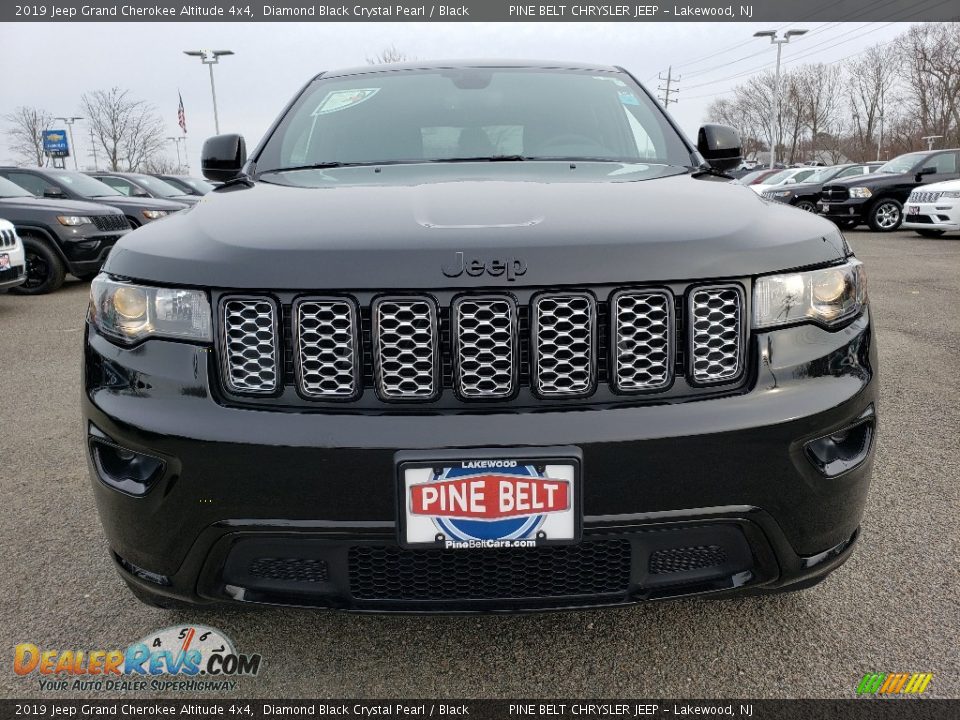 2019 Jeep Grand Cherokee Altitude 4x4 Diamond Black Crystal Pearl / Black Photo #2