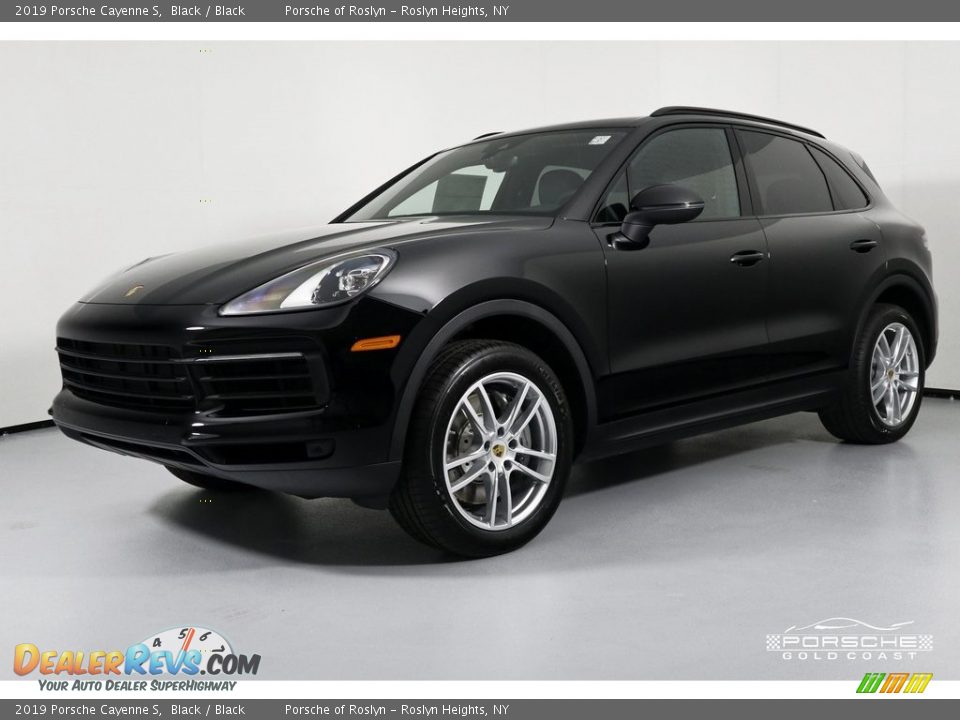 2019 Porsche Cayenne S Black / Black Photo #5